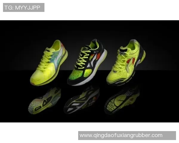 耐克足球鞋系列全新发布助力球场表现提升与运动激情释放